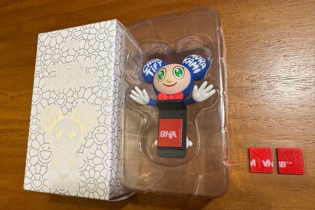新品・未使用　村上隆 CASETiFY MR. DOB スマホケース　フィギュア