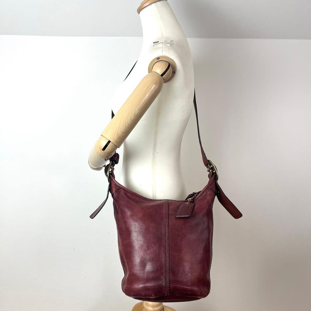 COACH オールドコーチ ショルダーバッグ グラブタンレザー ボルドー 881