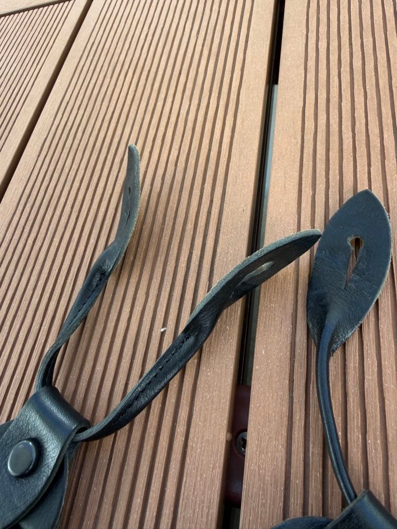 ナイジェル・ケーボン サスペンダーネイビー