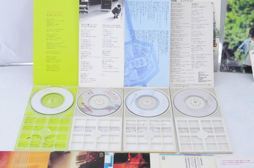 ZARD シングルCD 16枚セット 倉庫保管品動作未確認 A00252