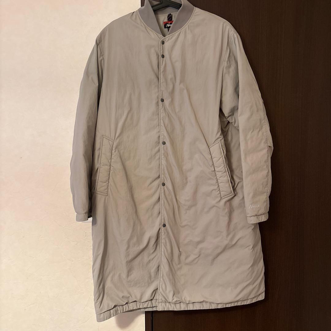 ナンガ　ノーカラーソフトダウンコート　ユニセックス