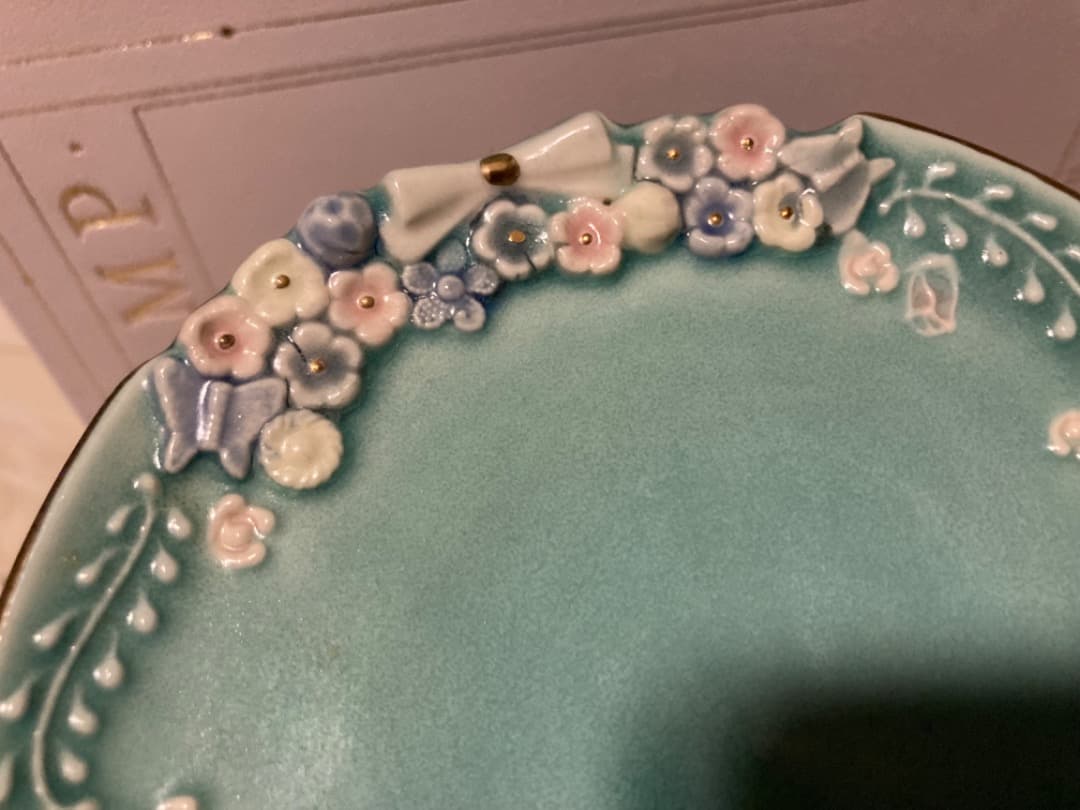 山本貴美子さん作品　お皿2個