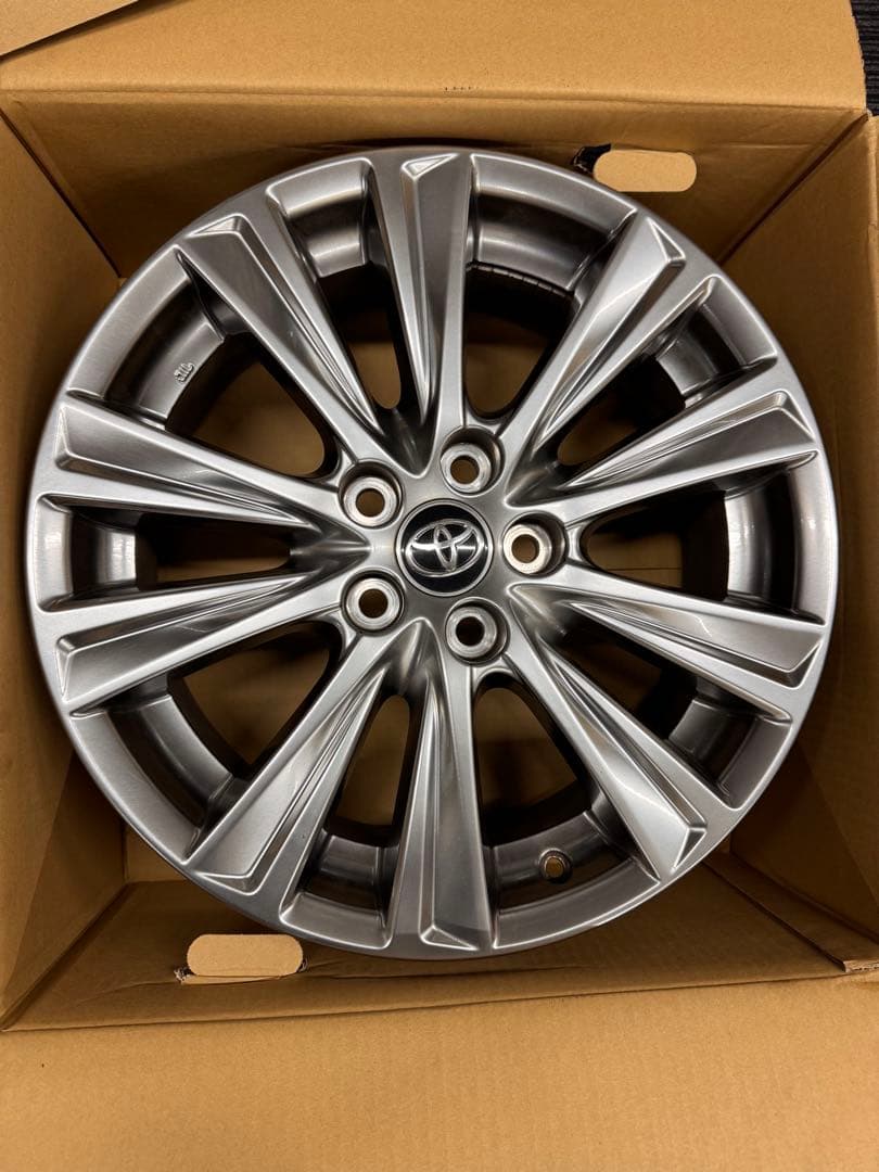 トヨタ アルファード　18インチ 純正ホイール 美品
