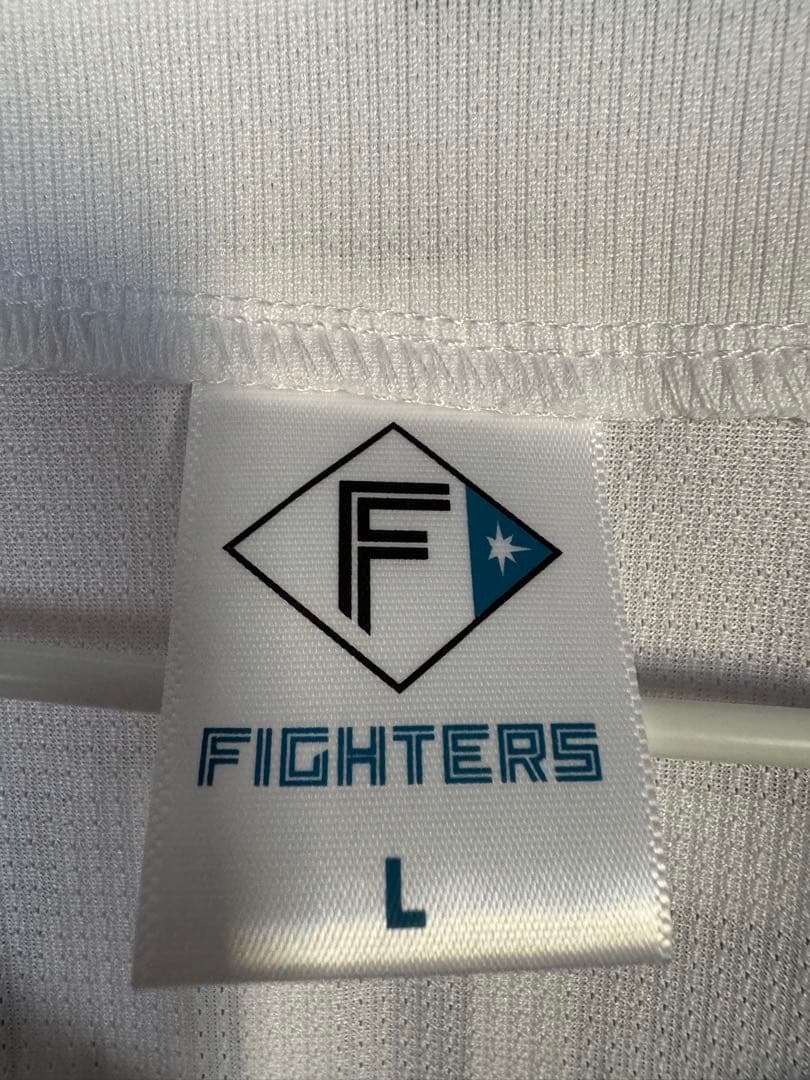 直筆サイン入り　ファイターズ　松本 剛 ♯7 ホームユニフォーム Lサイズ