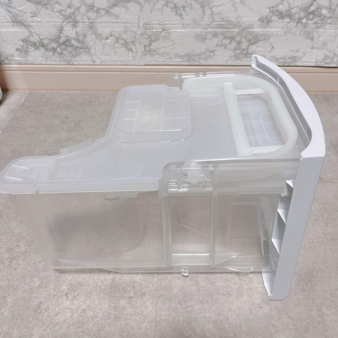 【美品】パナソニック衣類乾燥除湿機F-YHVX120 ナノイーX2022年製