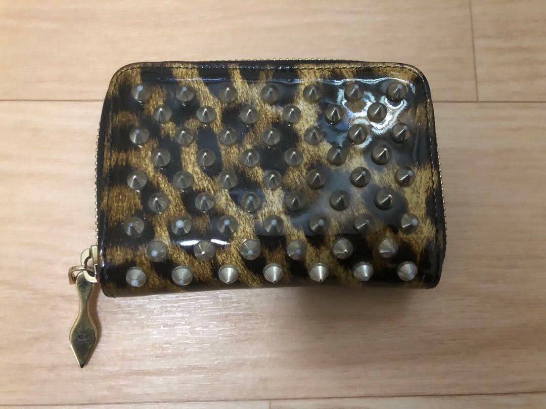 【クリスチャンルブタン】 ヒョウ柄 財布