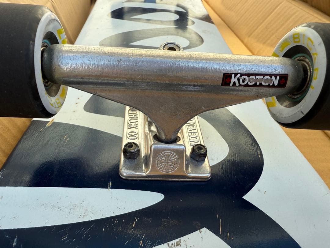 Lesque レスケ インディ Zulu bicari ホロートラック 花井祐介