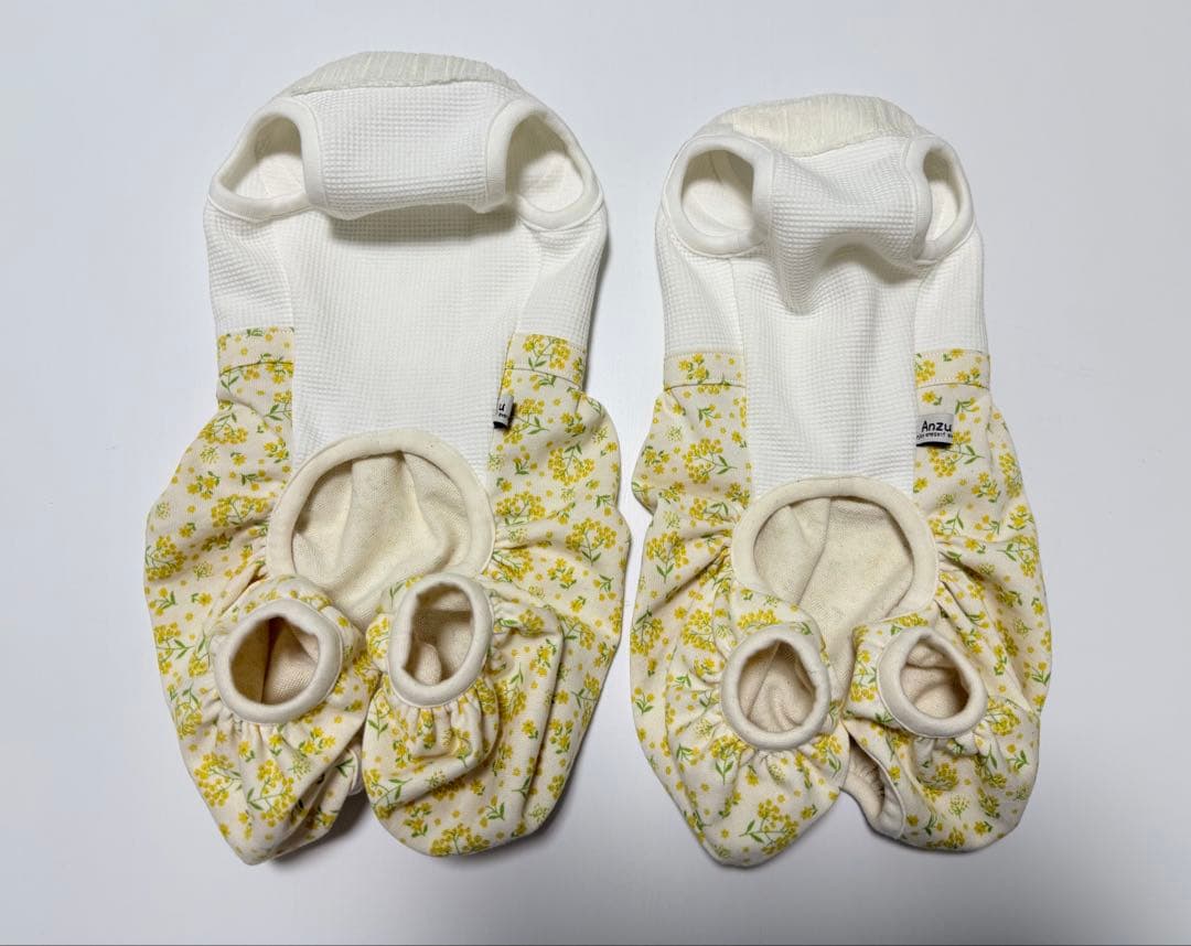 サラダページです　ダックスフンド　犬服　わんこ服　ロンパース　ミモザ　春