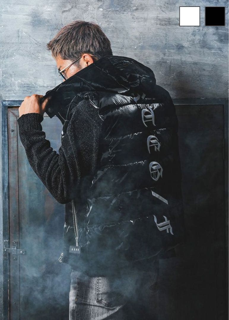 【完売中】アダムスジャグラーダウンベスト