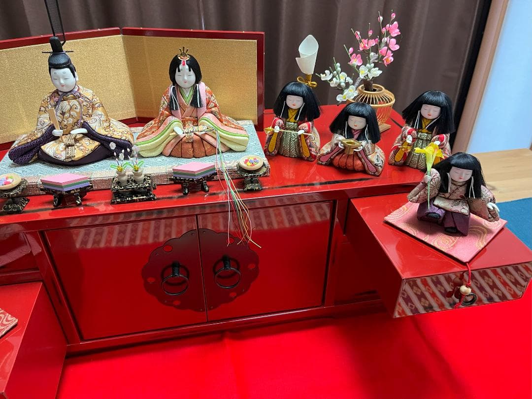 コンパクトに収納　ひな人形：やよい小箱：柿沼東光作