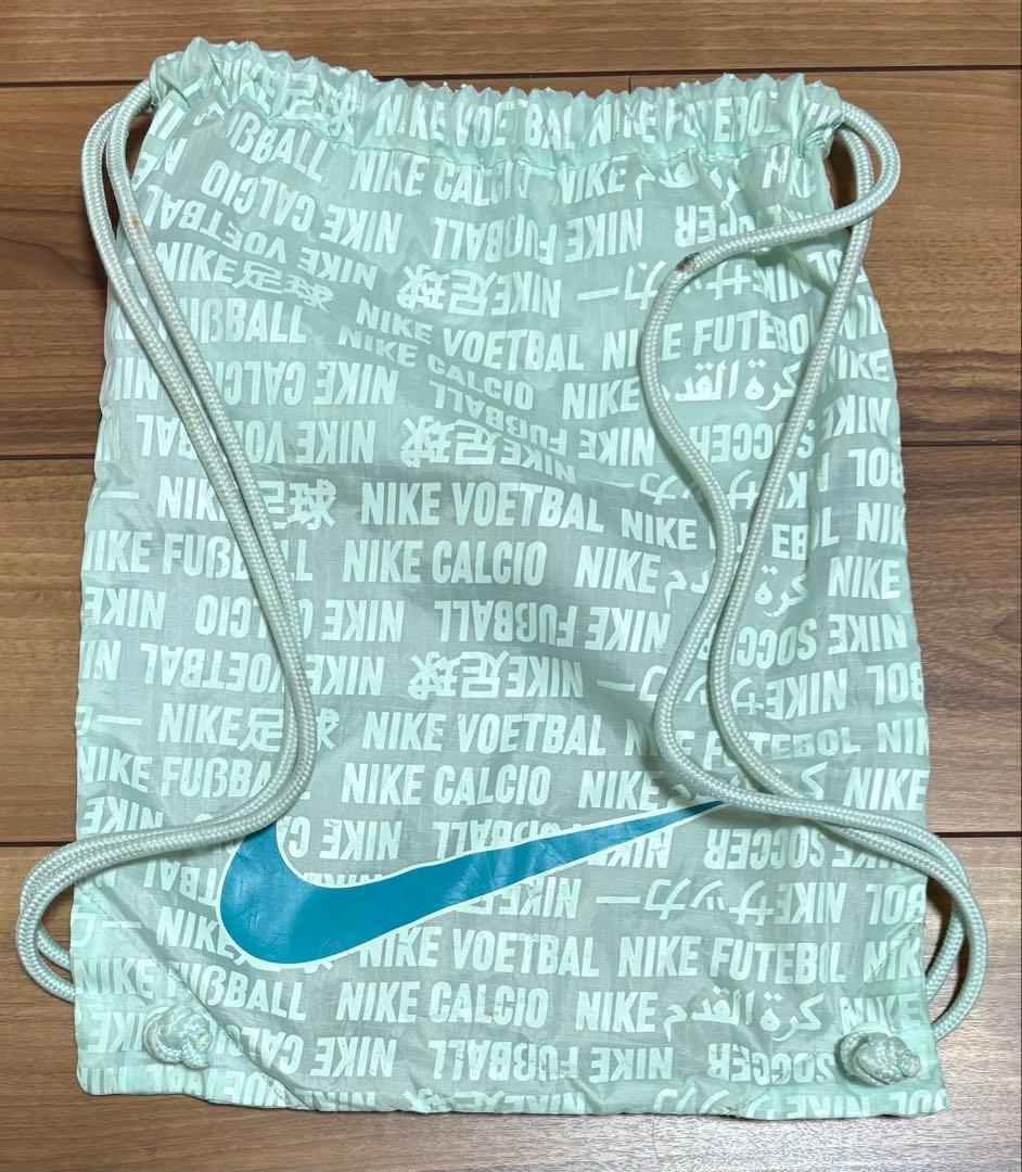 ナイキ ファントム GX 2 エリート FG LV8 kamo限定カラー