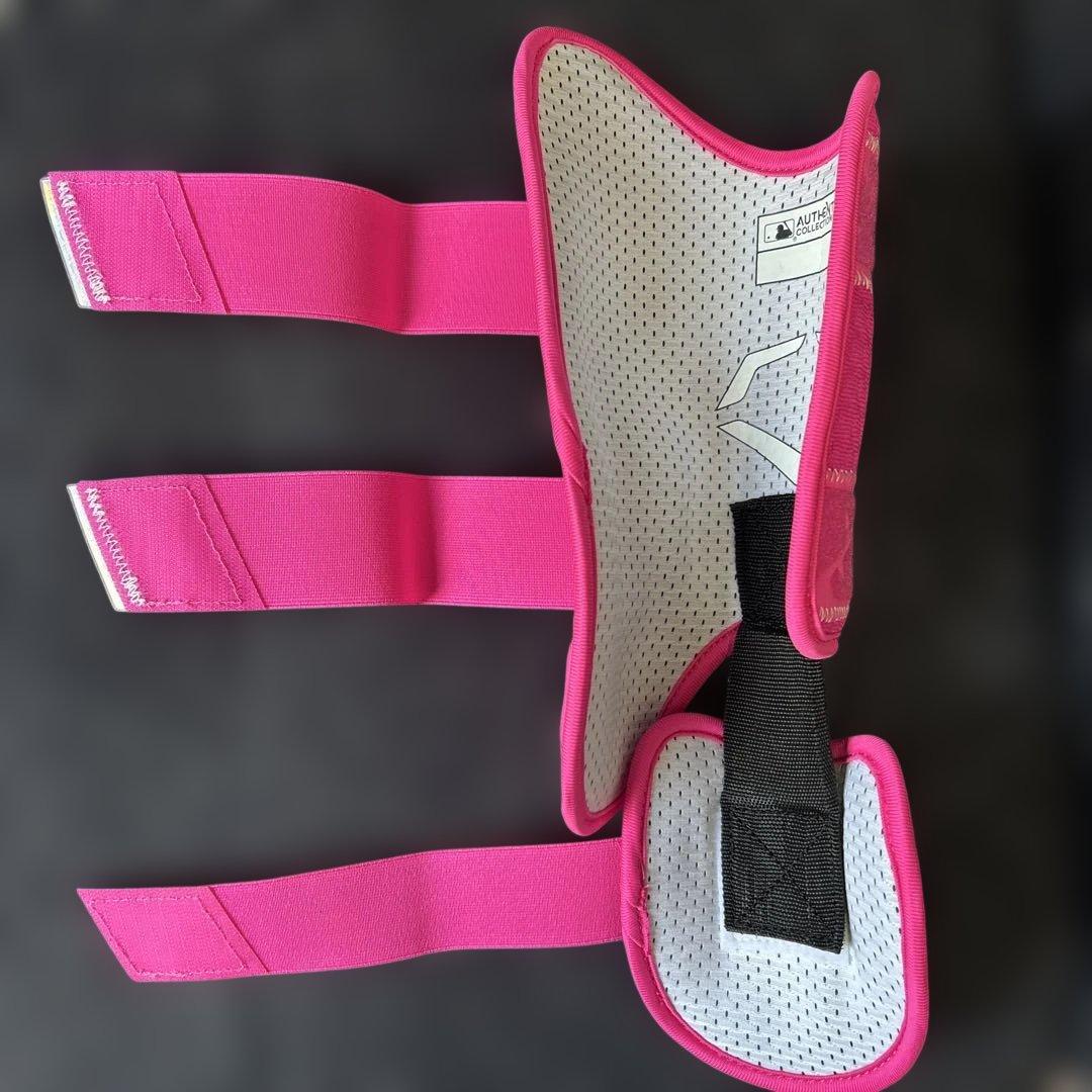 ど*り様 エボシールド ピンク フットガード 左打者用