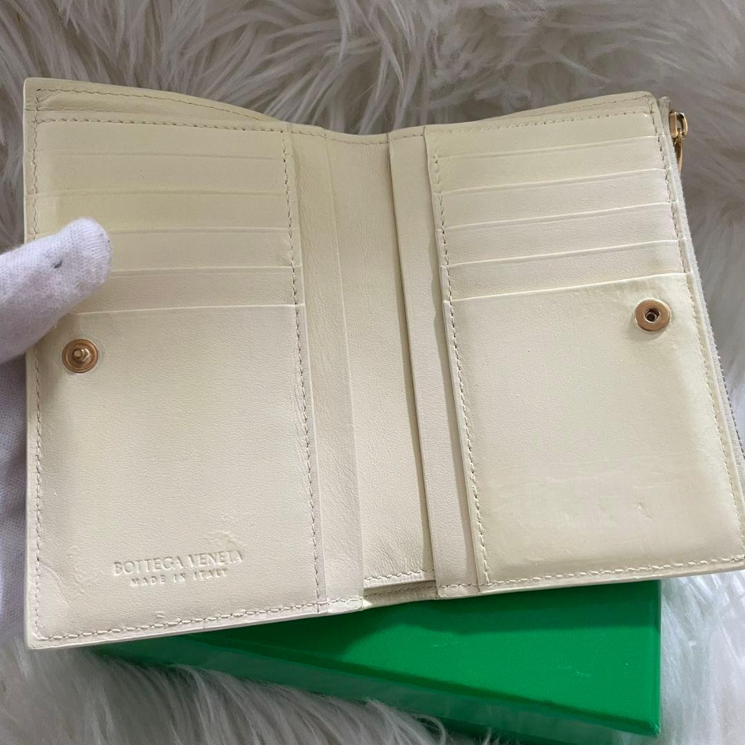 ボッテガヴェネタ カセット マキシ イントレチャート 二つ折り 財布 イエロー