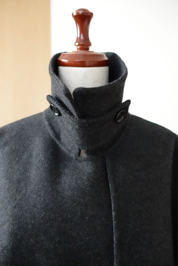 LOHEN ローヘン ショートトレンチリバーコート チャコール