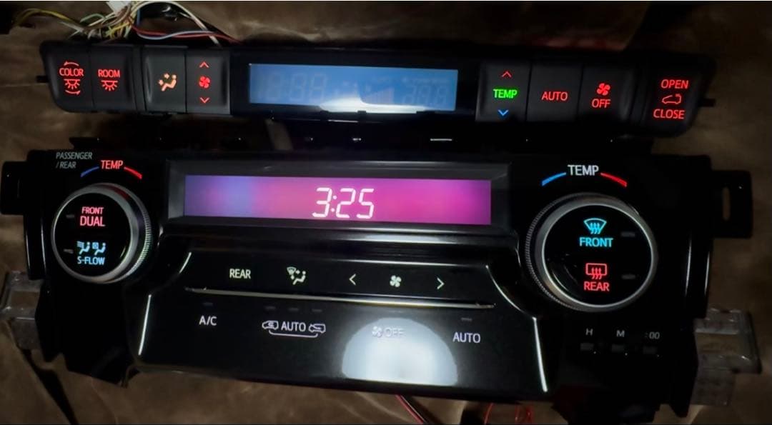 トトロ30アルファード ヴェルファイア ハイブリッド用　前後エアコンパネル