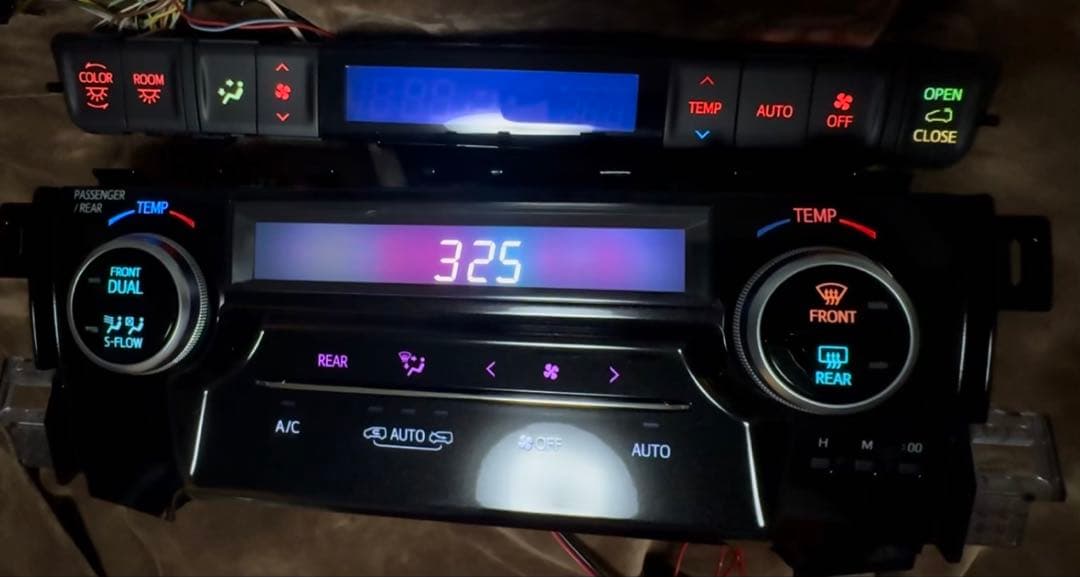 トトロ30アルファード ヴェルファイア ハイブリッド用　前後エアコンパネル