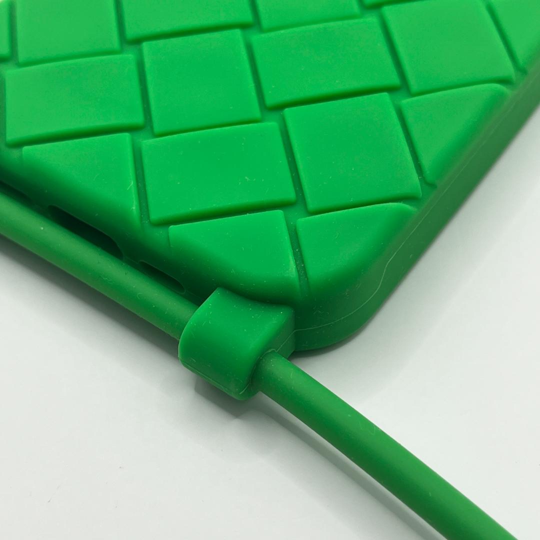 【新品】ボッテガヴェネタ iPhone用ケース 13pro スマホショルダー