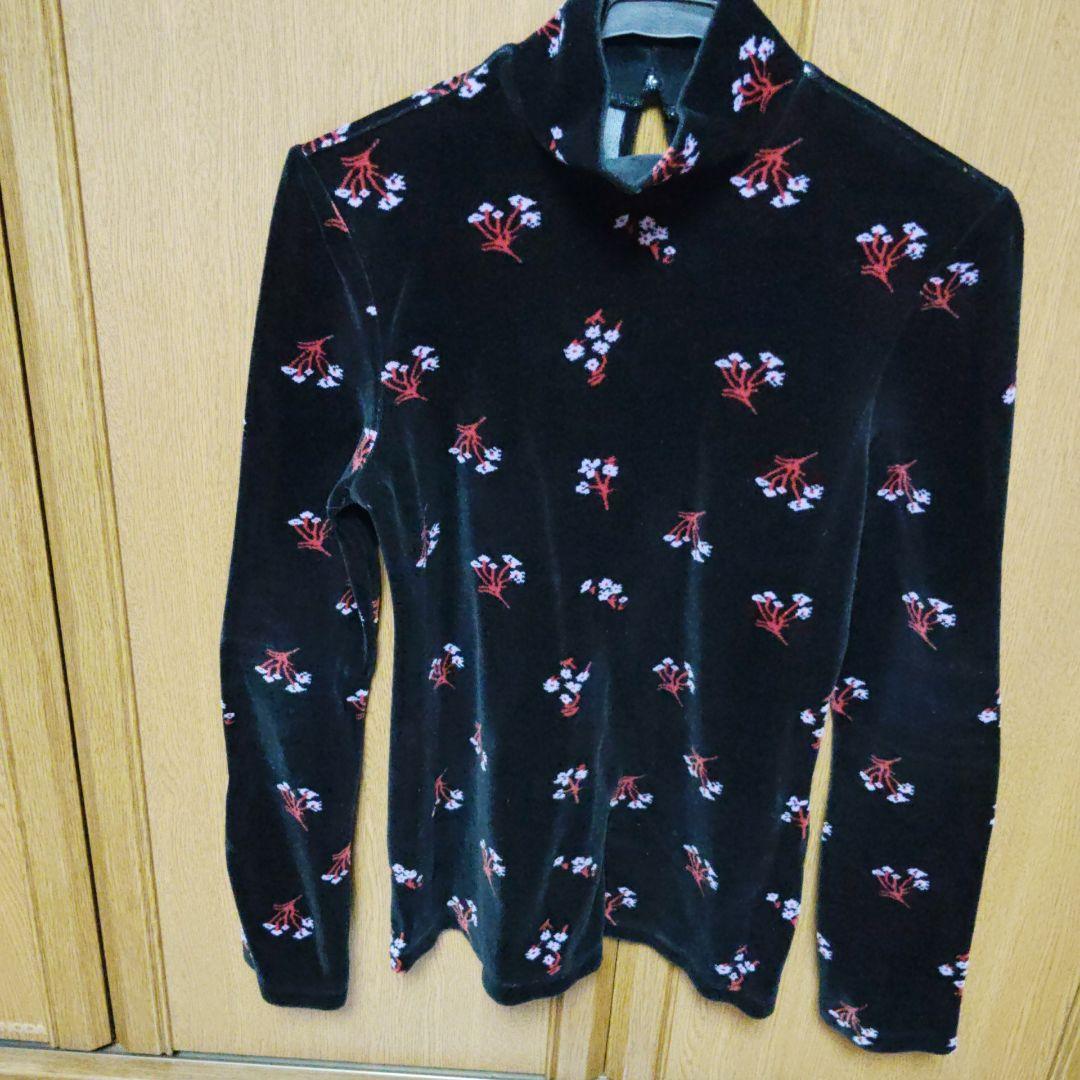 d*様 Floral Velour Jacquard High Neck Top