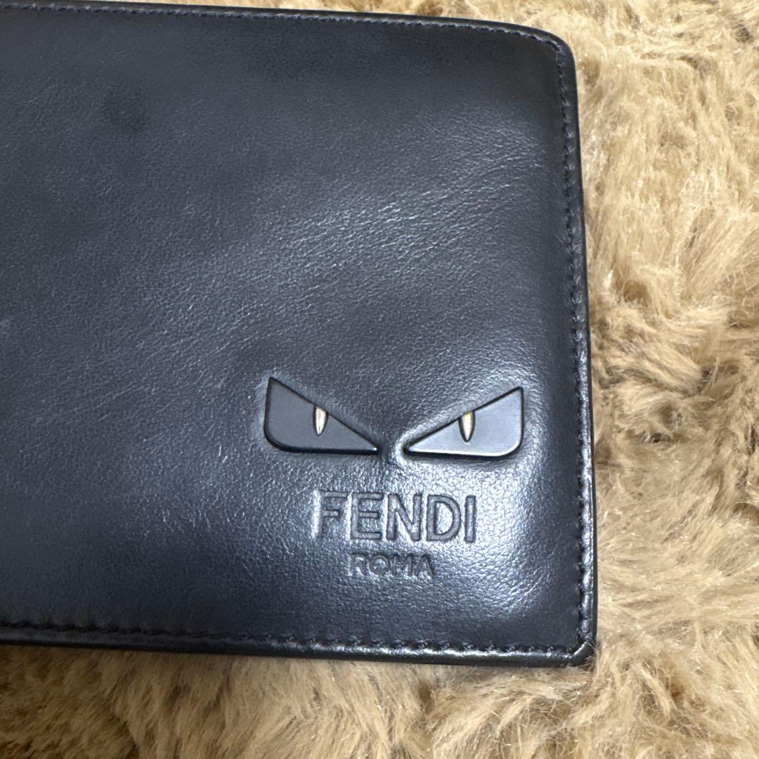 FENDI 二つ折り財布 黒/ブラック メンズ シンプル バグズ