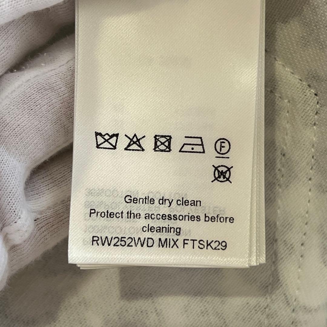 LOUISVUITTON ブラーリィ　モノグラム　ミニスカート　デニム　ホワイト