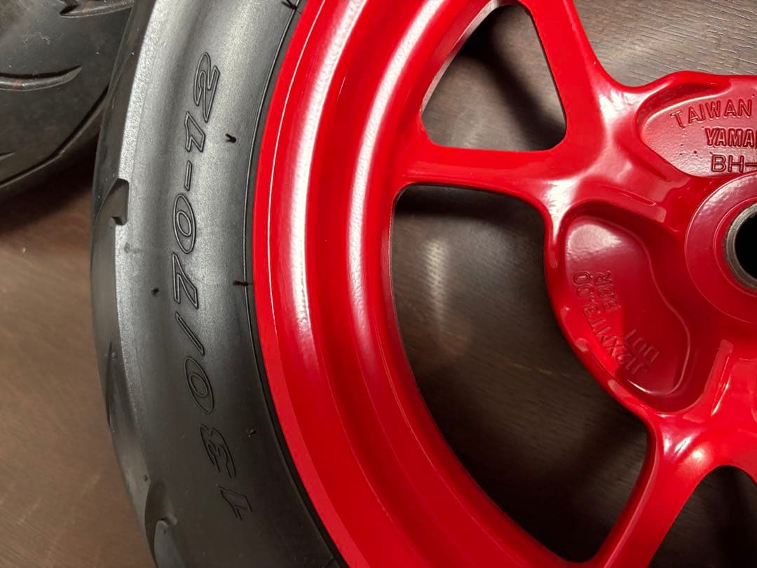 オルカAJ6型シグナスグリファス専用純正ホイール&タイヤ