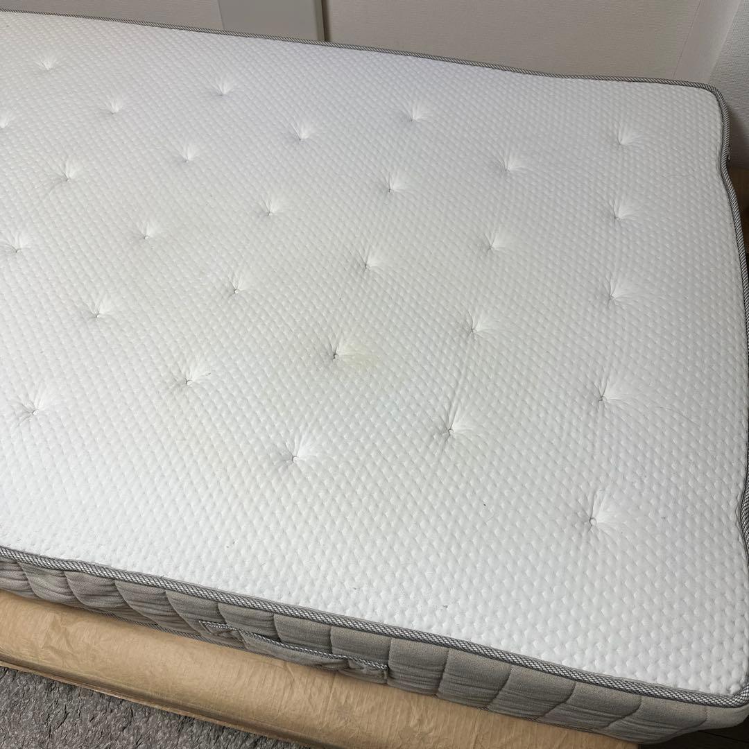 IKEA セミダブル　マットレス VATNESTRÖM ヴァトネストロム