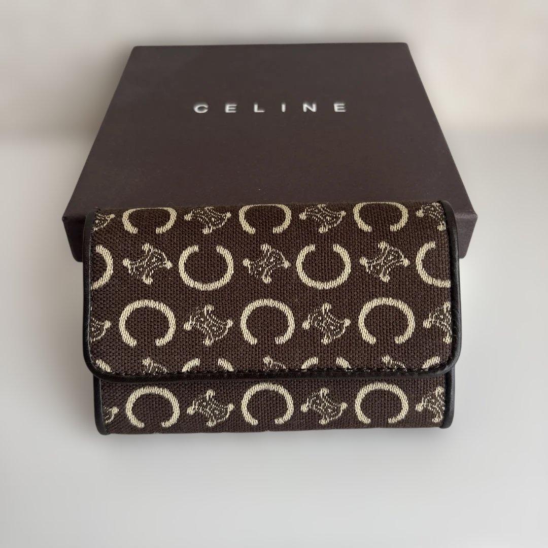 未使用　CELINEマカダム　キーケース６連