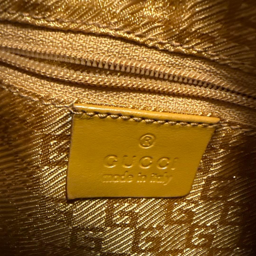 GUCCI スエードピンク ワンショルダーバッグ