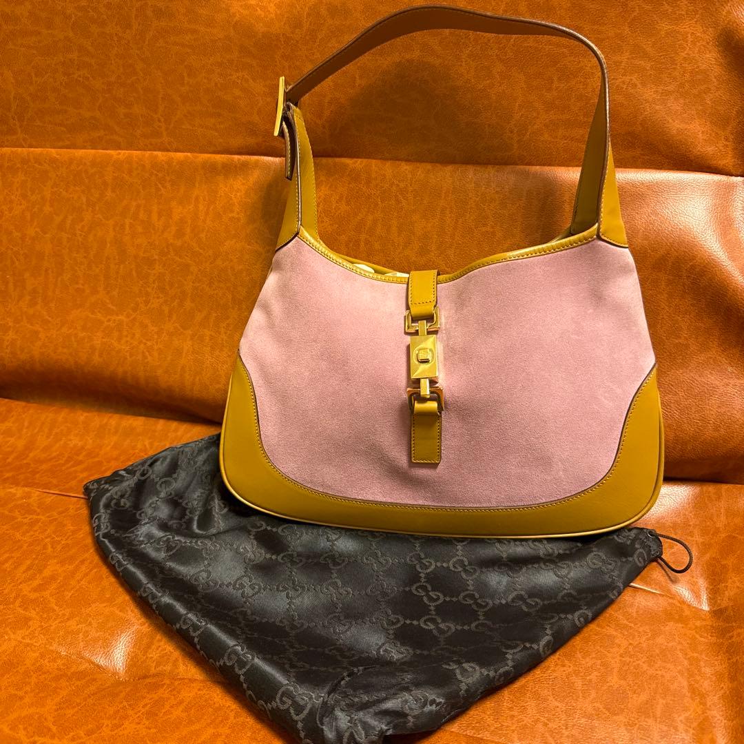 GUCCI スエードピンク ワンショルダーバッグ