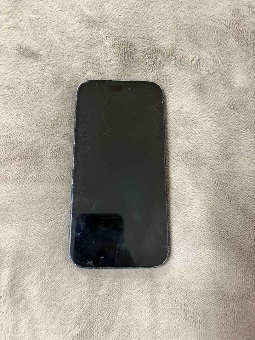 携帯電話本体 iPhone15