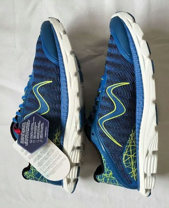 未使用　MBT ランニングシューズ RACER 18M　27cm　姿勢補正