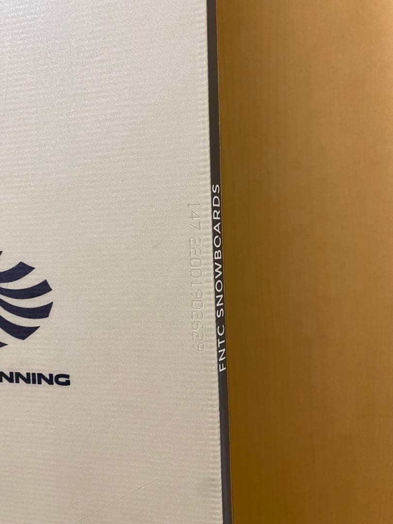 FNTC CAT スノーボード 147センチ