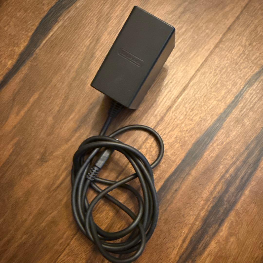 Nintendo Switch Lite イエロー 本体 箱・充電器付き