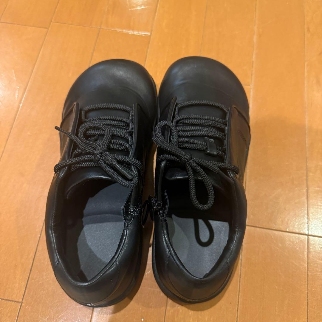 【正規品】ラクバキ　Racbaki コートスニーカー 黒 M