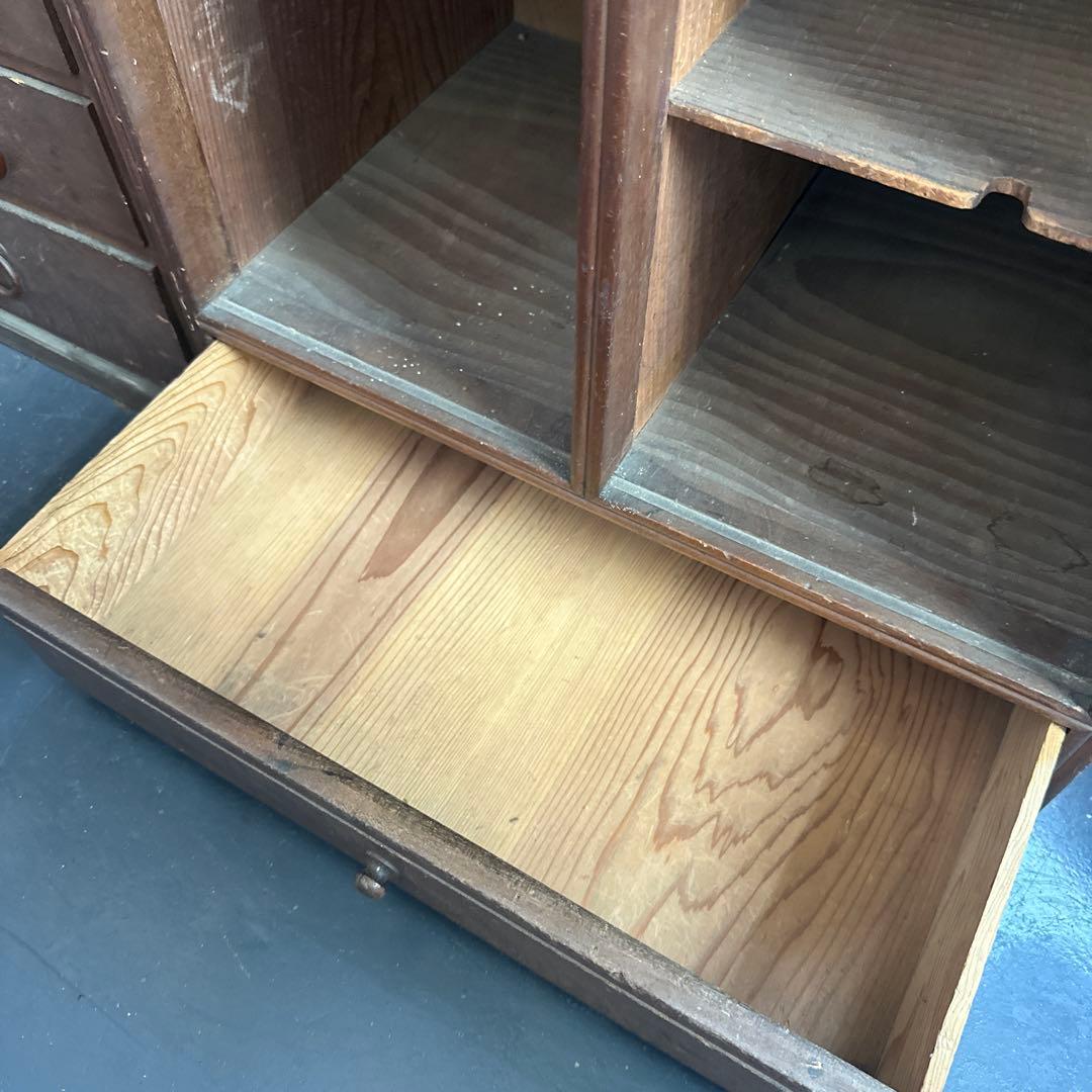 最終お値下げ❣️木製棚タンス、本棚　STOP SMOGステッカー