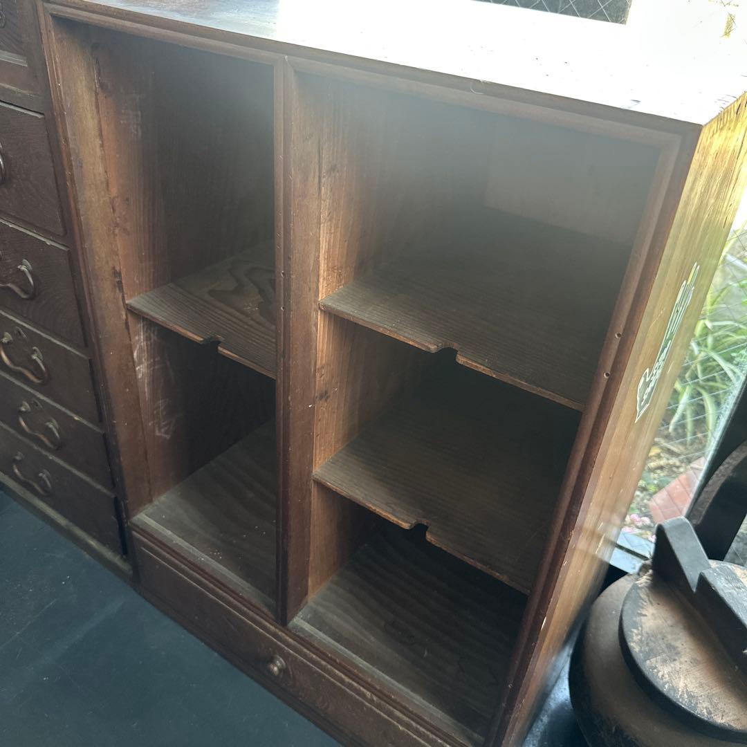 最終お値下げ❣️木製棚タンス、本棚　STOP SMOGステッカー