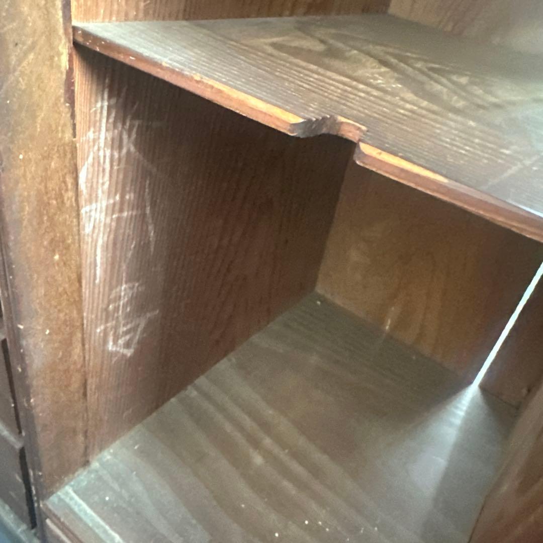 最終お値下げ❣️木製棚タンス、本棚　STOP SMOGステッカー