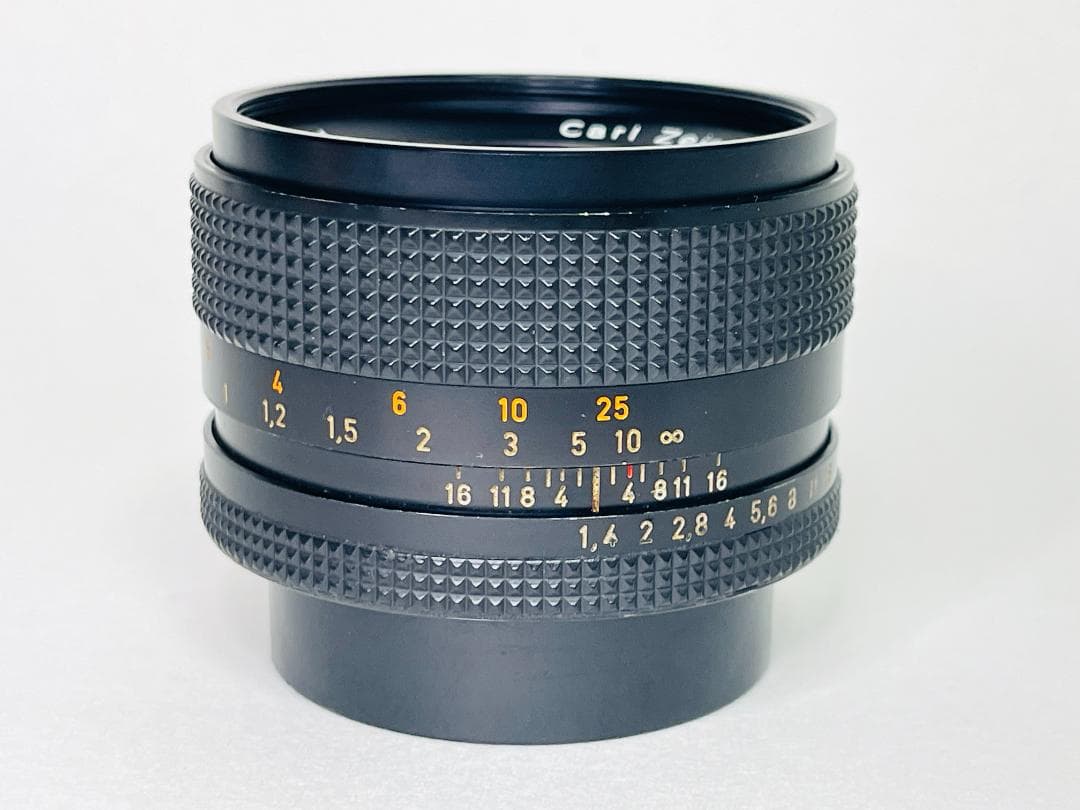 Carl Zeiss Planar T* 50mm F1.4 AEJ ヤシコン