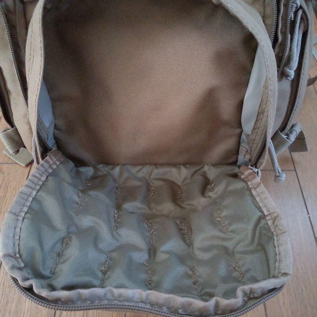 米海兵隊放出品/SOCミリタリーバックパック カラー/コヨ−テ