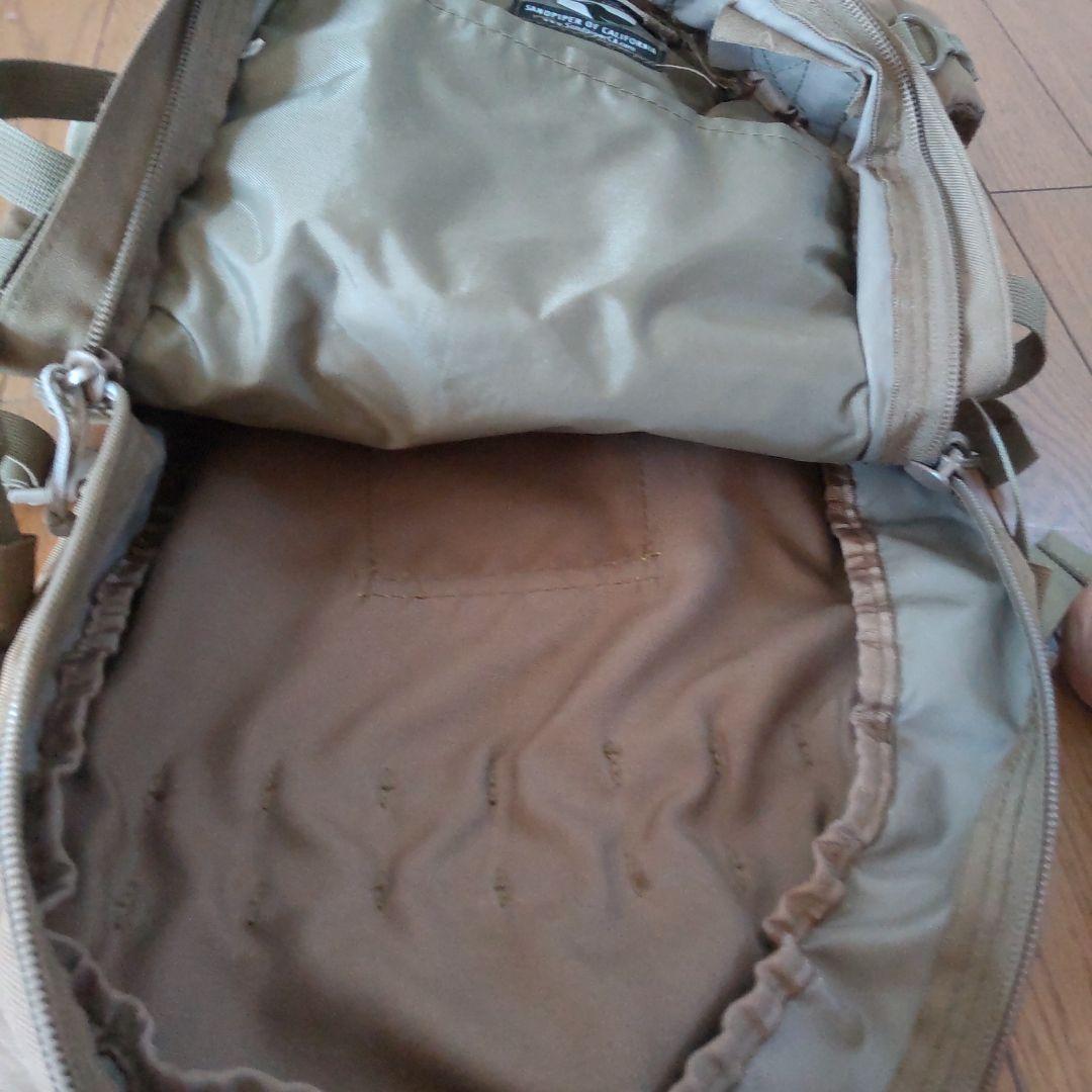 米海兵隊放出品/SOCミリタリーバックパック カラー/コヨ−テ