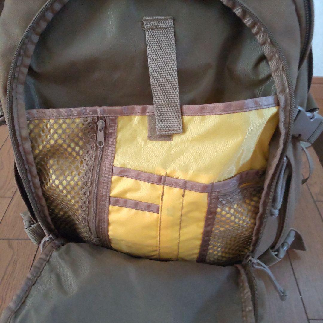 米海兵隊放出品/SOCミリタリーバックパック カラー/コヨ−テ