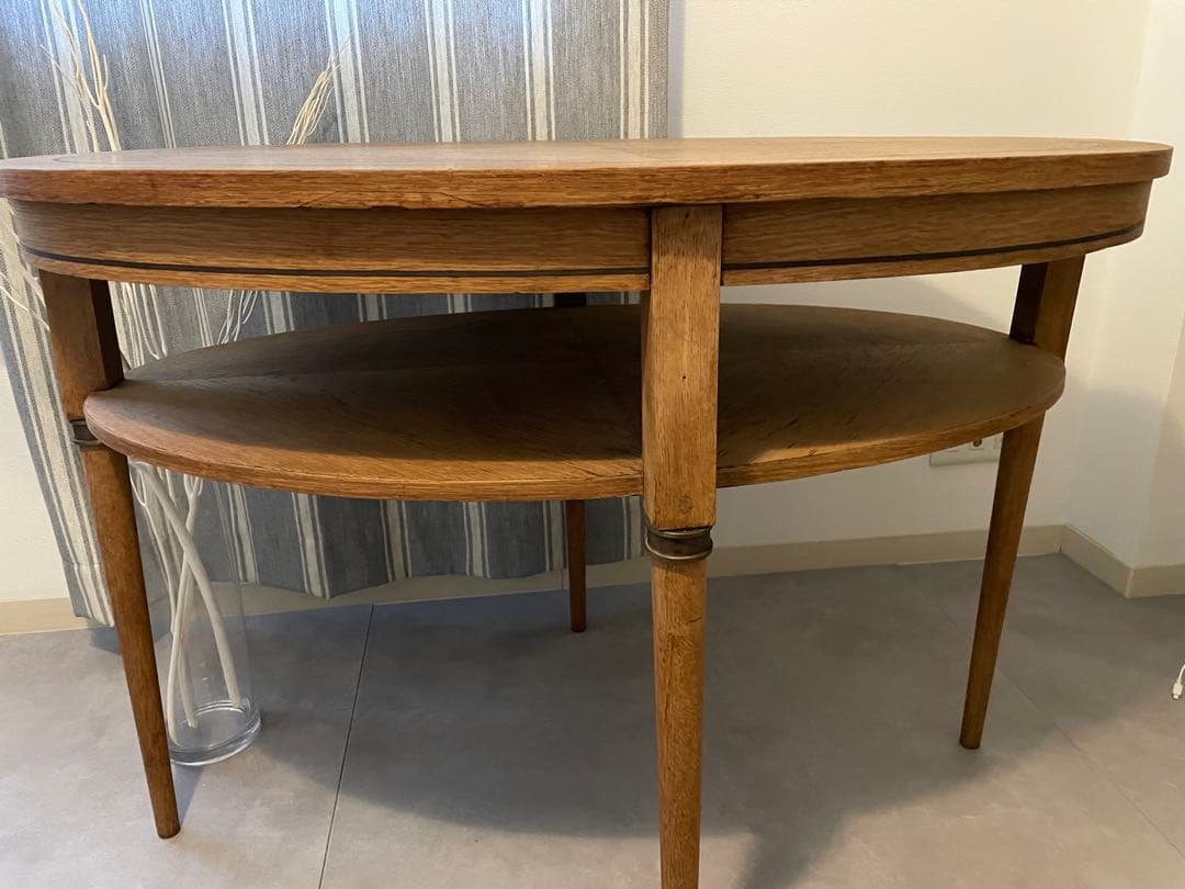 アンティーク　楕円形棚付きテーブル