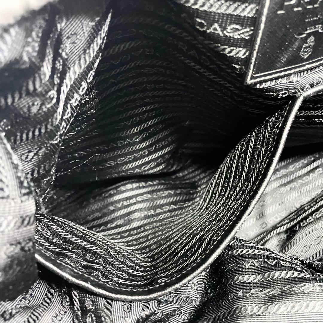 プラダ トートバッグ ナイロン サフィアーノレザー カモフラ 迷彩 大容量 A4