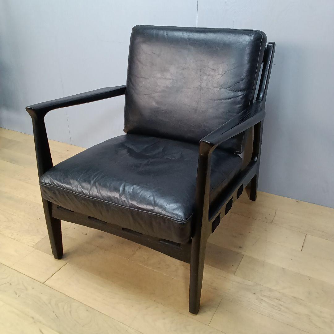 At Ease Leather & Ashwood Frame アームチェア④