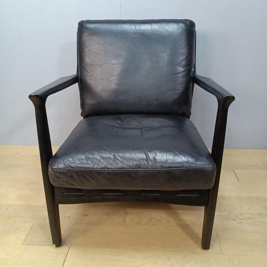 At Ease Leather & Ashwood Frame アームチェア④