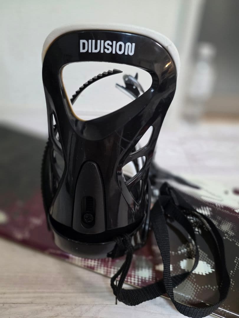 Defiance スノーボード板約152cmビンディング　ケース付き 男女兼用