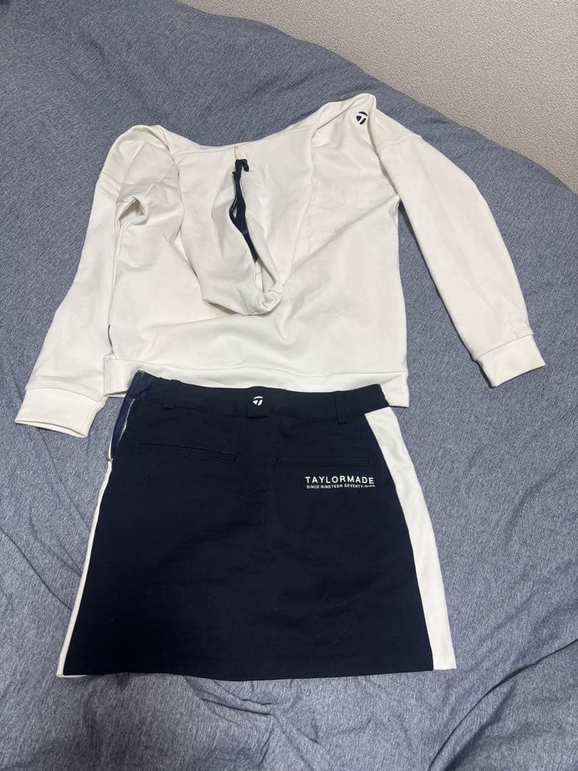 TAYLORMADE レディース セーター・スカートセット
