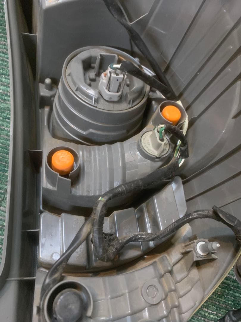 トヨタ NHP10 アクア 左右セット スタンレー テールライトセット