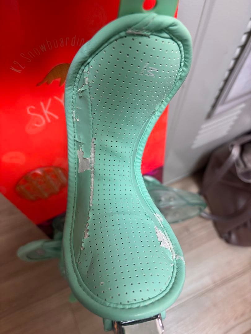 【浅草手渡し1万円】K2 Skylite 142cm & Burton2点セット