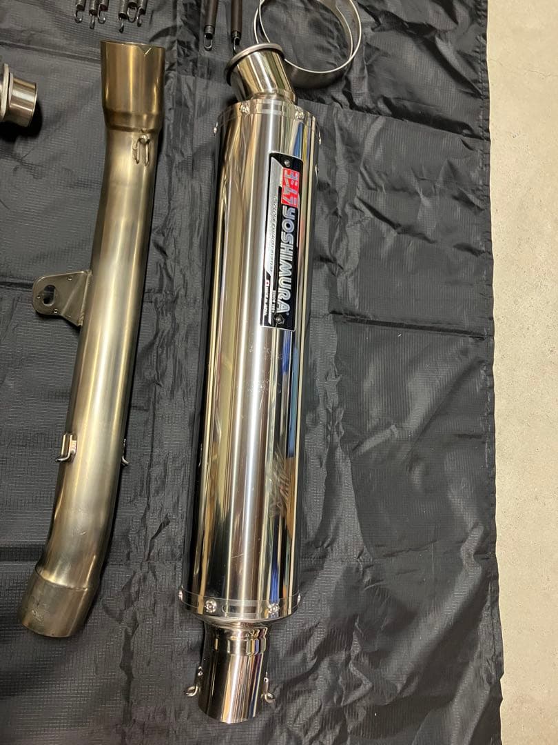 【値下げ中】ヨシムラ機械曲チタンサイクロンフルエキ NC39